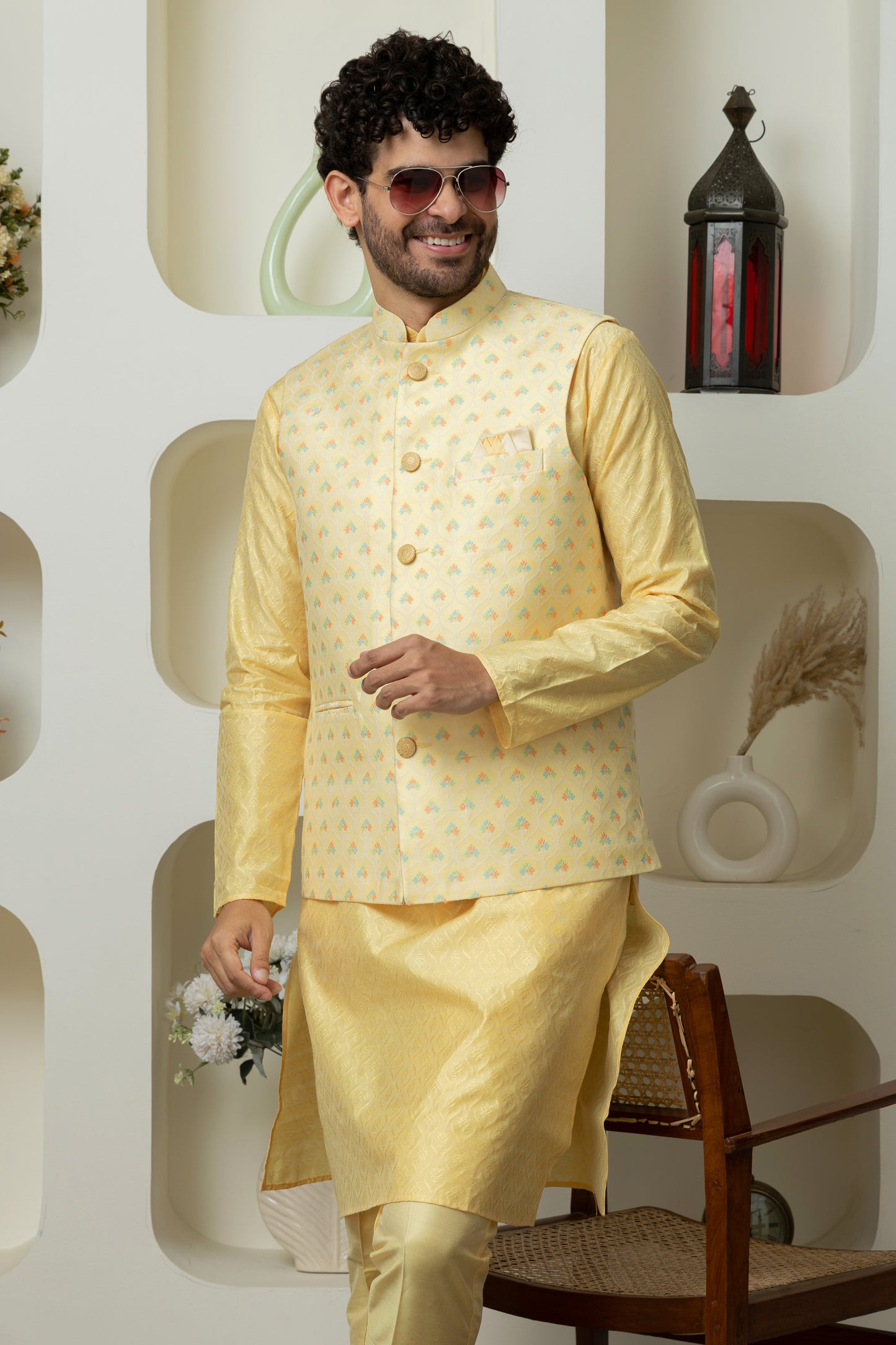 Classic Yellow Elegant Outfit – A Ethnic Must-Have for Menswear