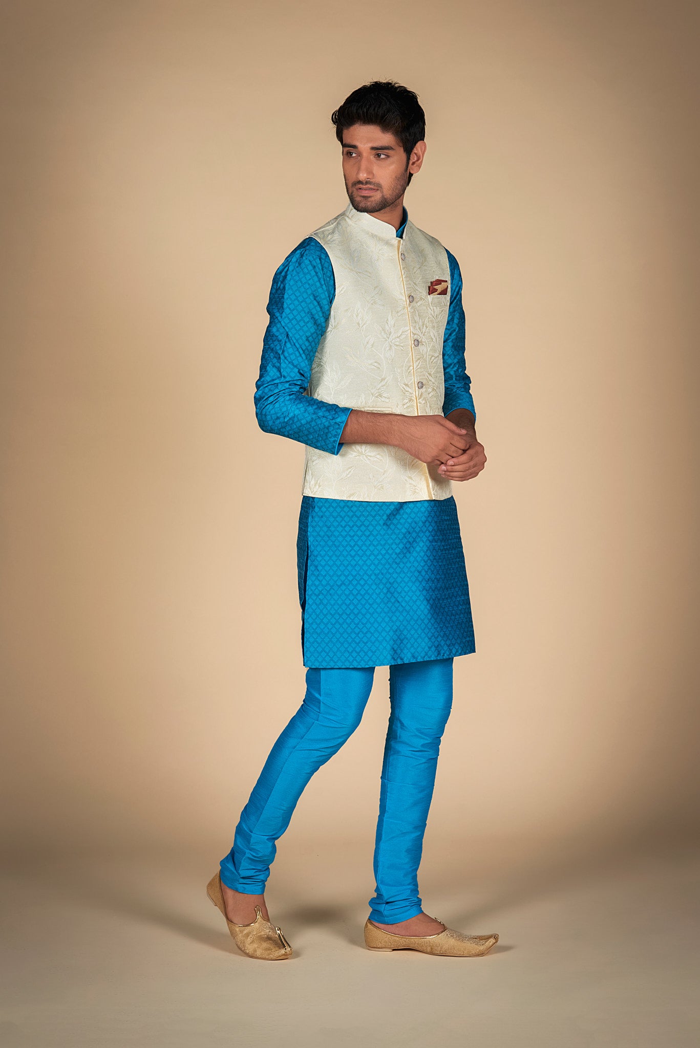 Kurta pajama jacket set