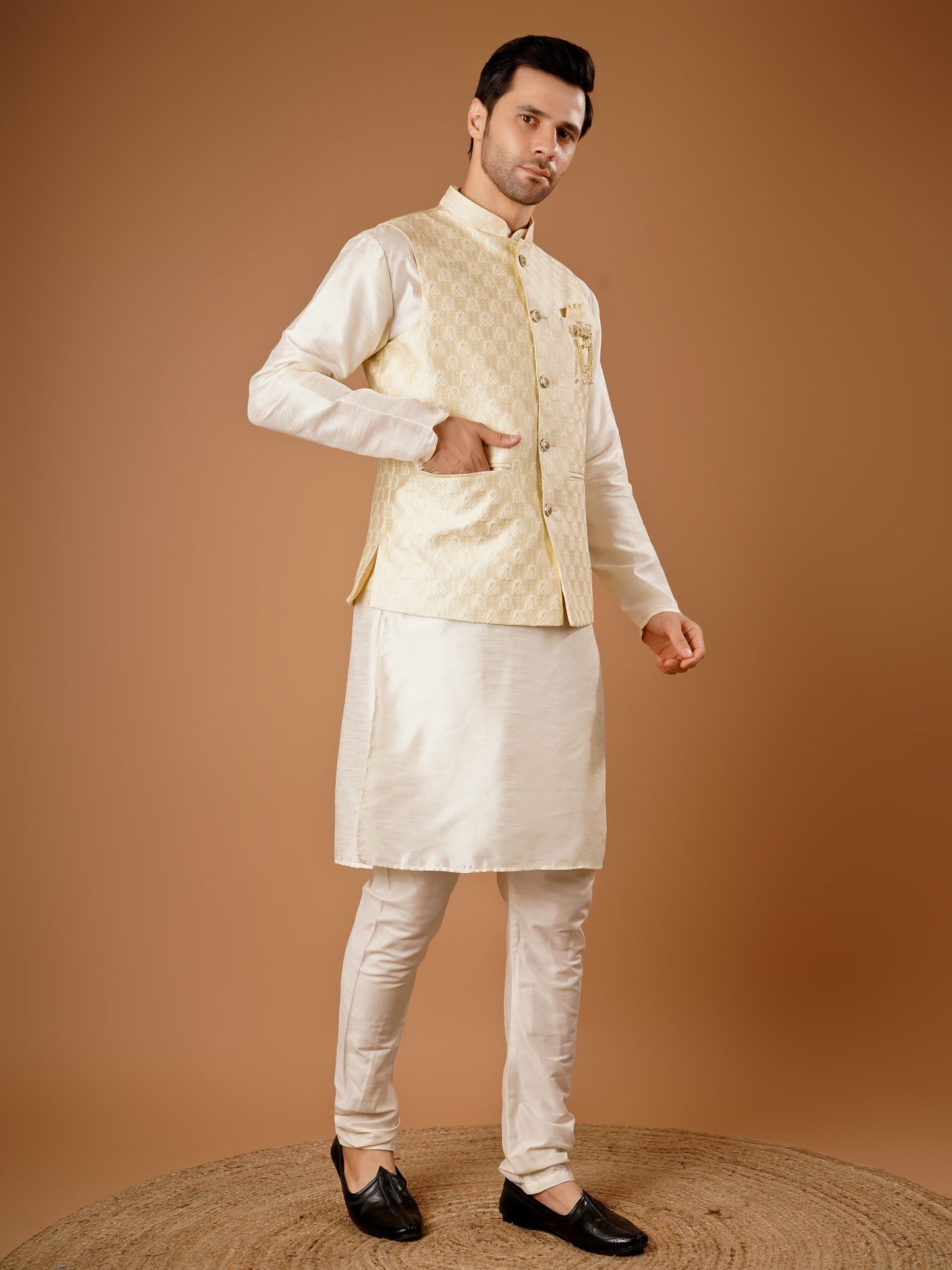 Kurta Pajama Jacket set