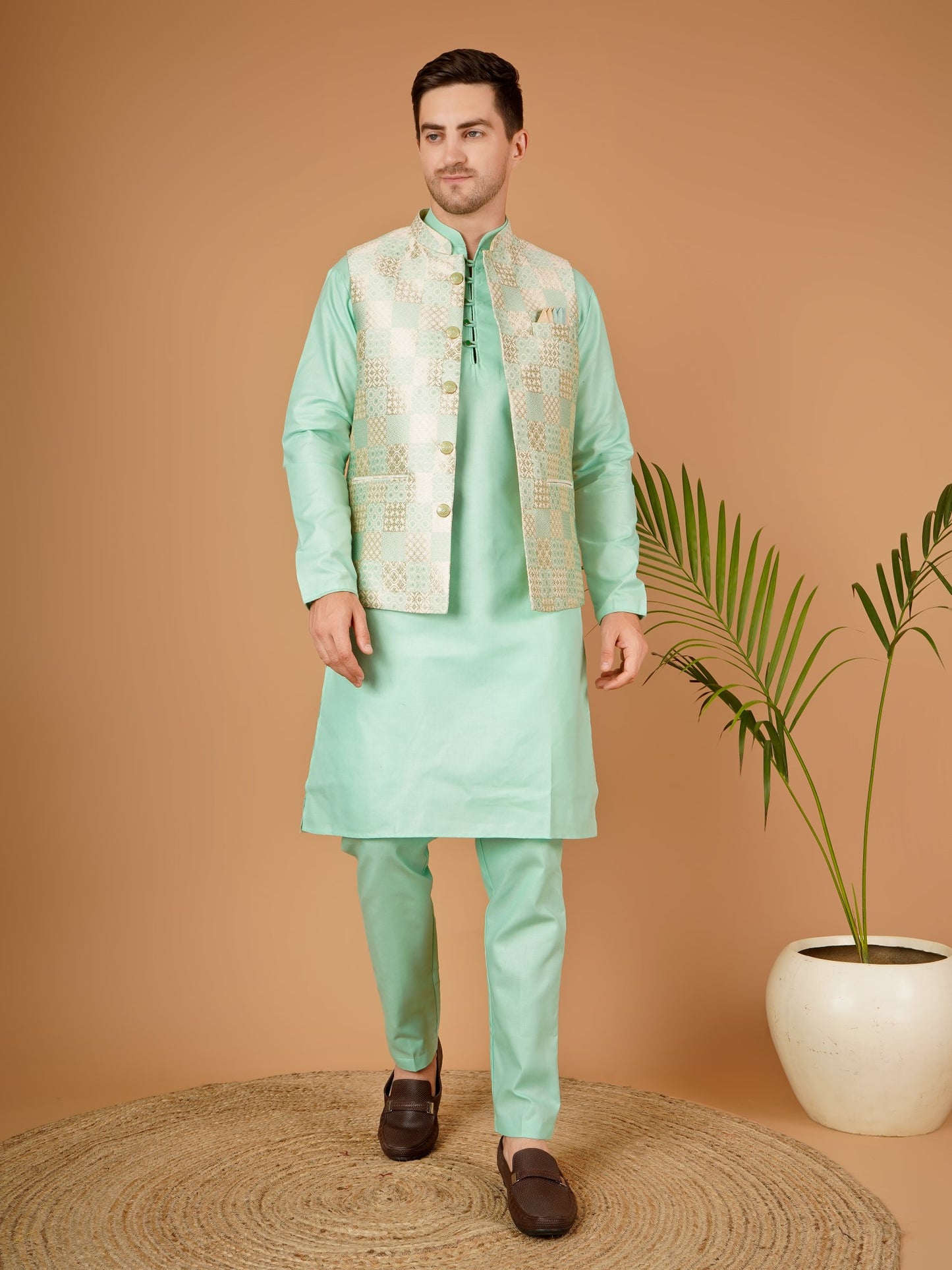 Kurta pajama jacket set