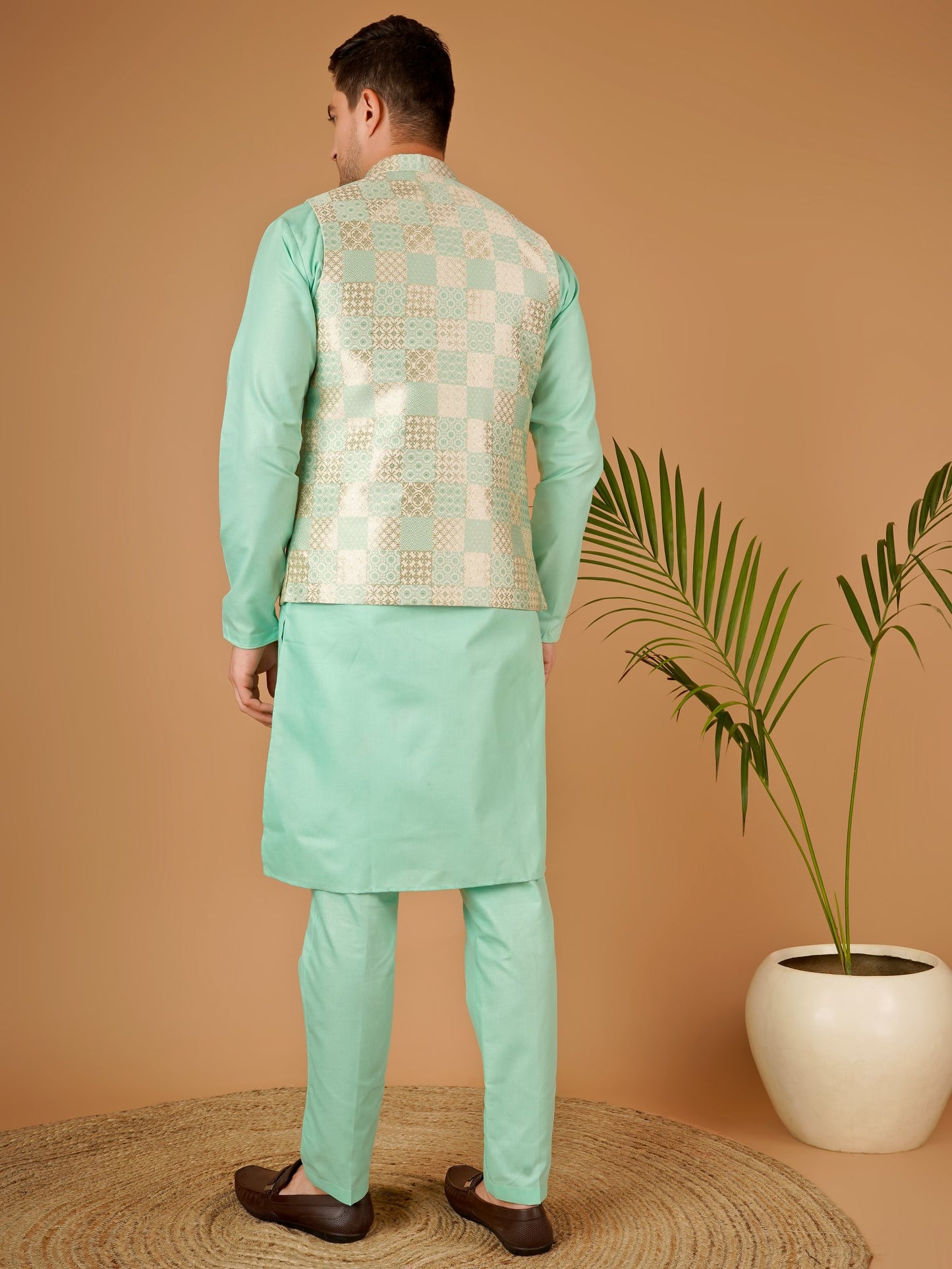 Kurta pajama jacket set