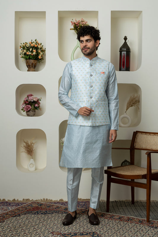 Ash grey cotton silk Elegant Outfit – Sharp Ethnic Wear for Modern Menswear