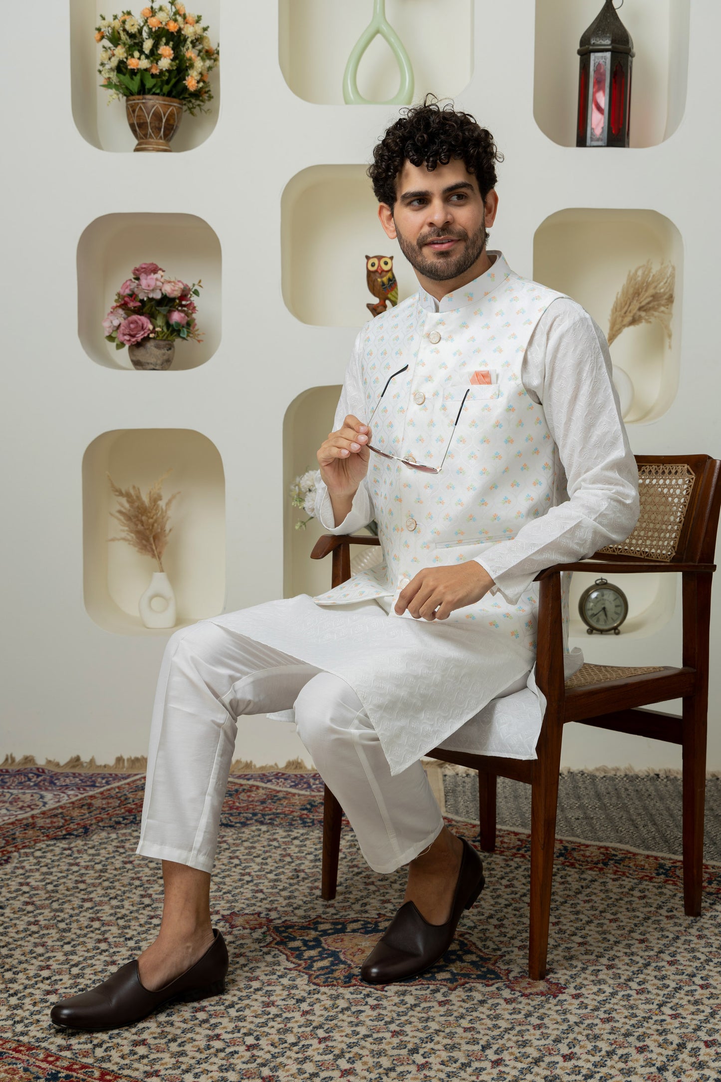 White Outfit for Menswear – Elegant Ethnic Statement