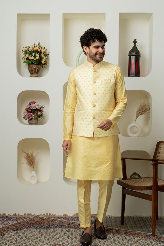 Classic Yellow Elegant Outfit – A Ethnic Must-Have for Menswear