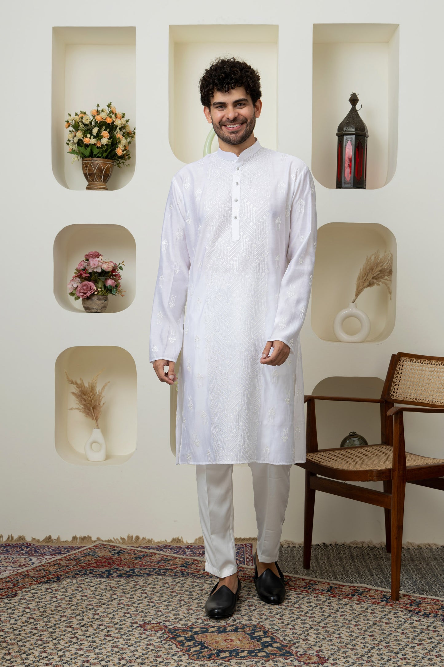 Stylish White Embroidered Kurta Pajama for Celebrations – Tailored Menswear Ethnic Look