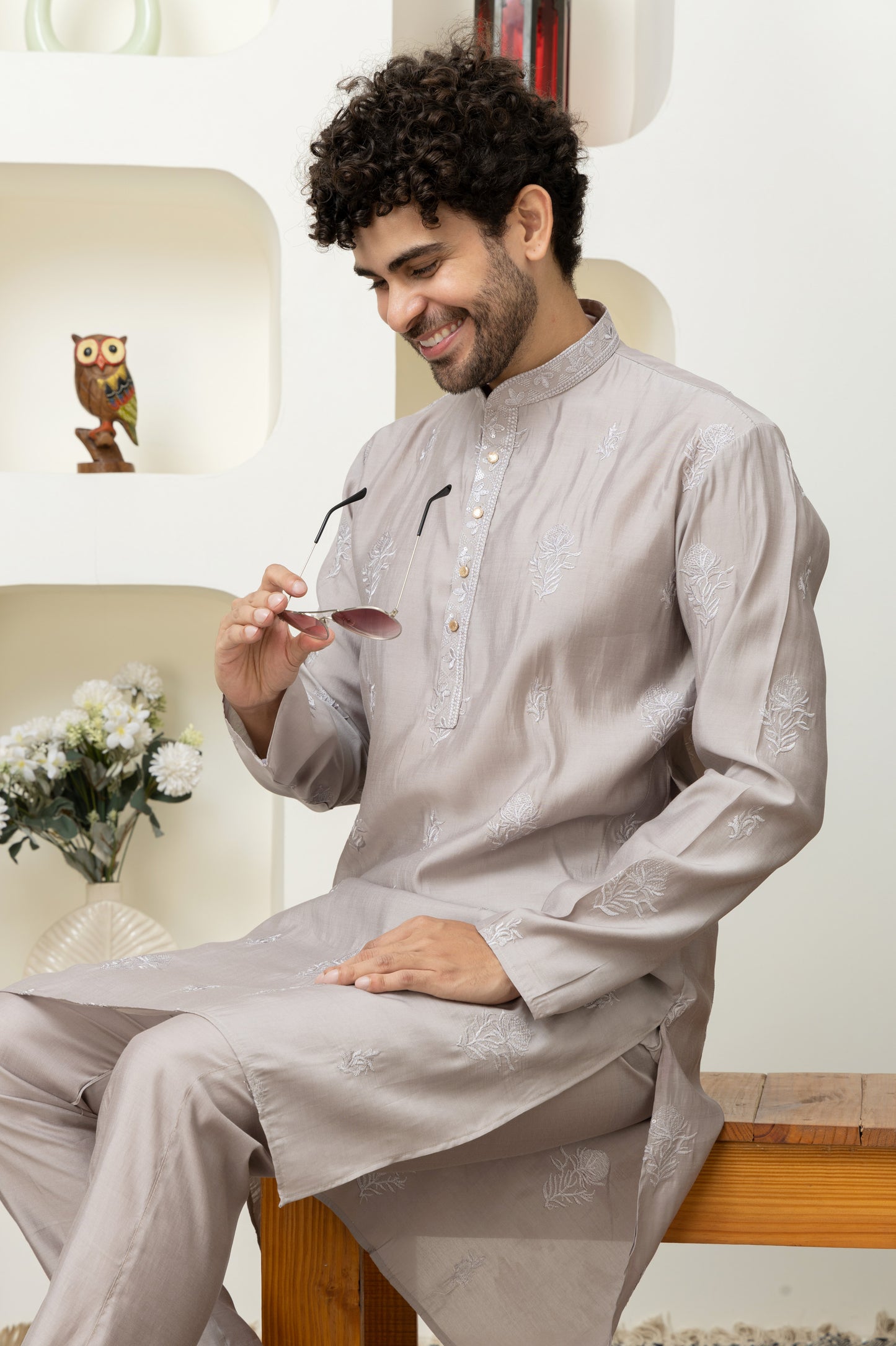 Stylish Metalic Grey embroidered Cotton Silk Kurta Pajama for Celebrations – Tailored Menswear Ethnic Look